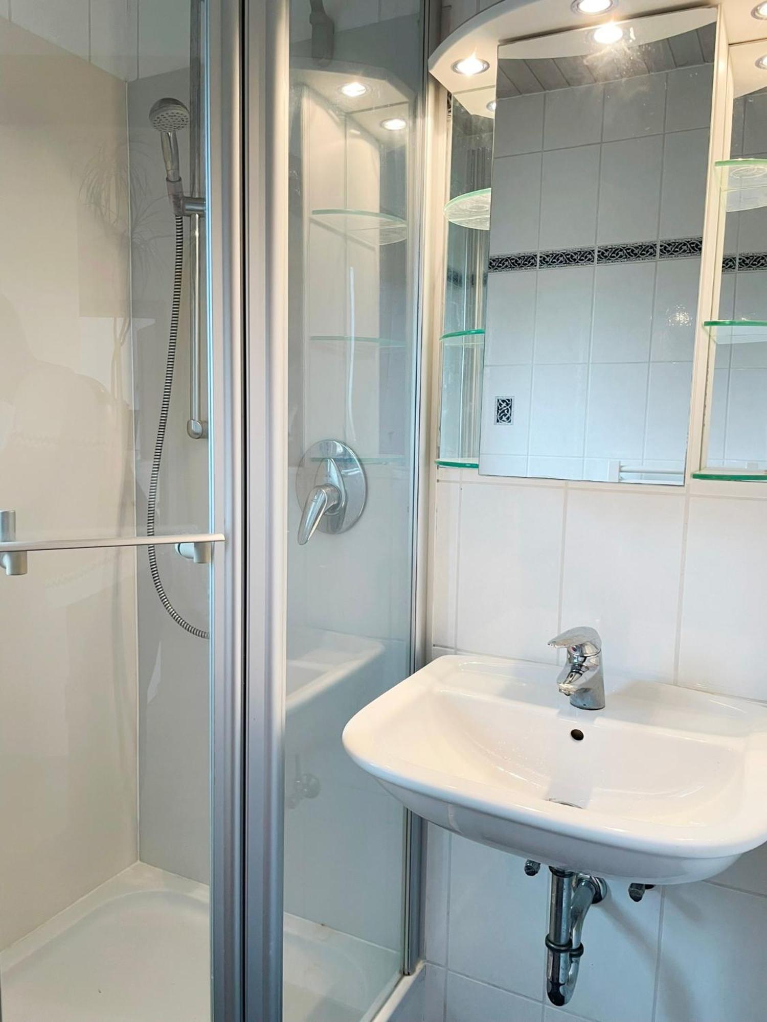 1,5-Zimmer Mit Duschbad, Gartenblick, Kuehlschrank Heroldsberg Екстер'єр фото
